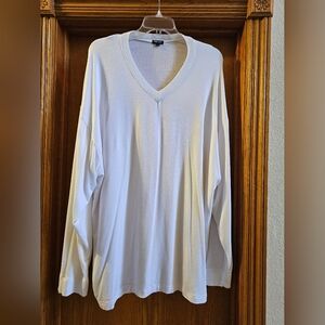 Bleusalt Oversized White V-Neck Top Size 3(M- XL)